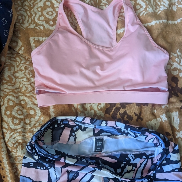 Workout set - Picture 3 of 3